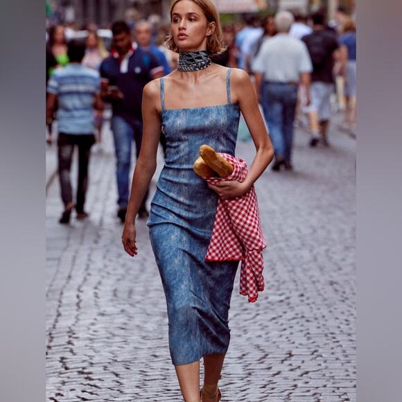 ZARA BLOGGER FAVORITE PRINTED DENIM KNIT DRES - Picture 3 of 9